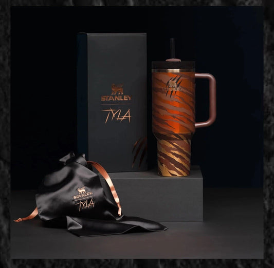 40oz Tiger Print Tumbler – Limited Edition Style Insulated Cup with Straw